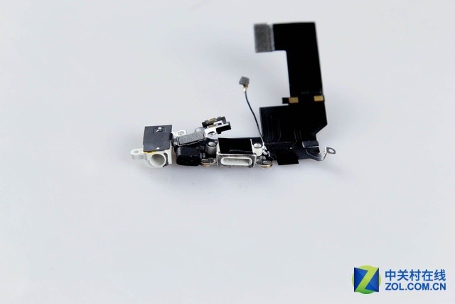 iPhone故障维修说明书 自己修这么省钱!