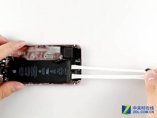iPhone故障维修说明书 自己修这么省钱!