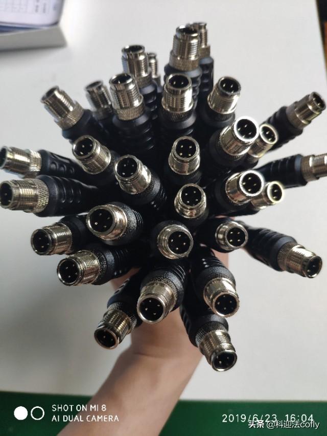 迷你信号连接器_迷你世界信号器怎么用视频_迷你器信号连接图